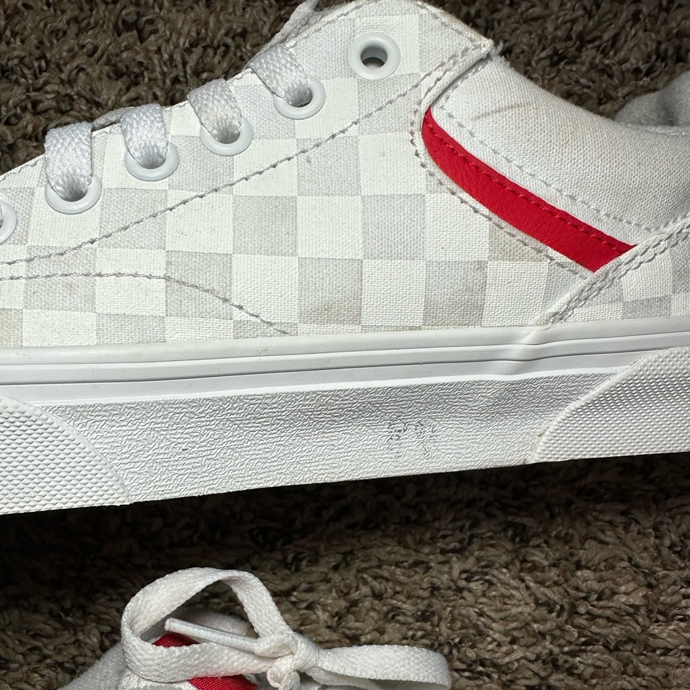 Vans Seldan Checkerboard Women’s Size 7 Shoes White Gray Red 500714 Sneakers - Picture 4 of 10
